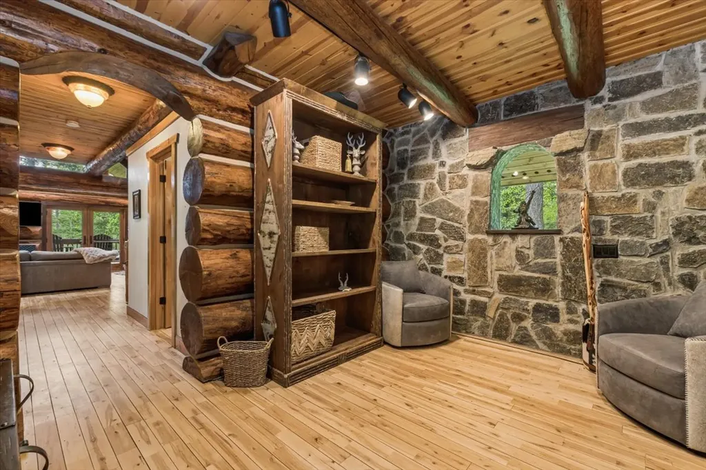290 Larch Ridge Columbia Falls MT 59912
