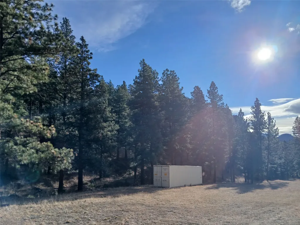 Nhn Sugarloaf Mountain Lane Cascade MT 59421