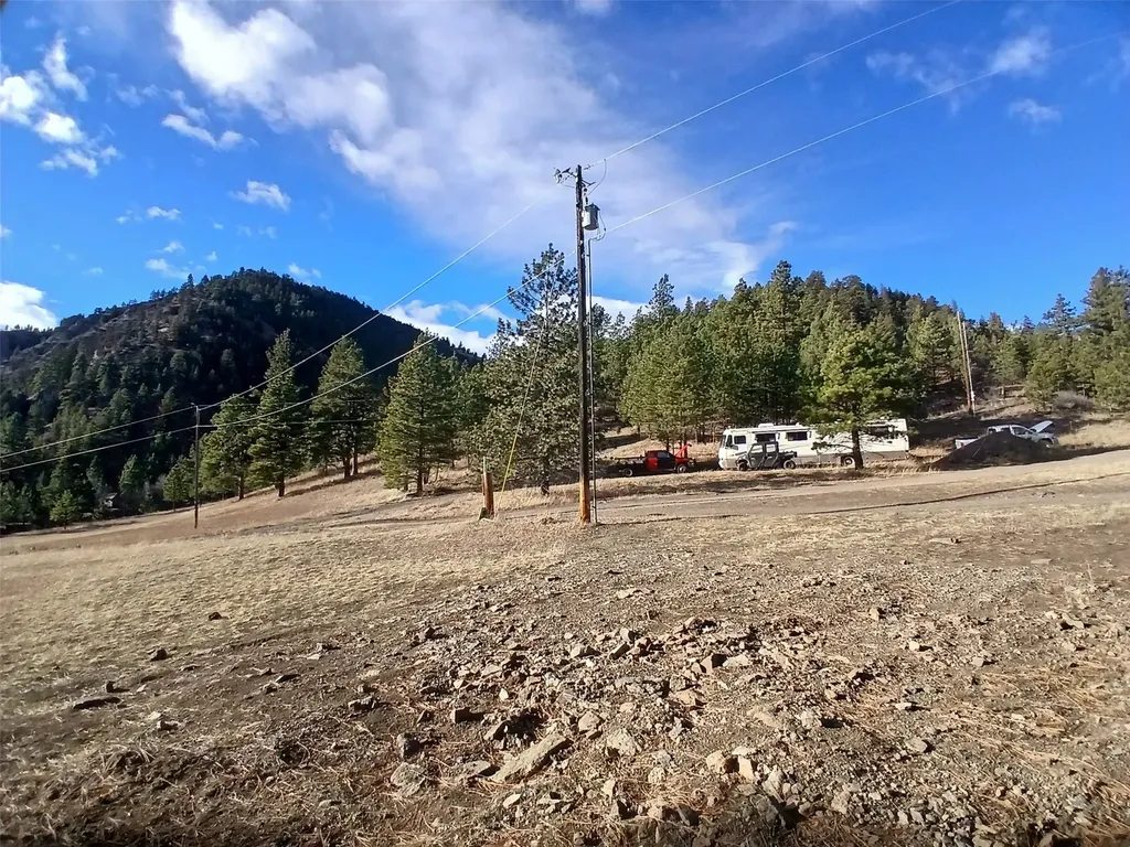 Nhn Sugarloaf Mountain Lane Cascade MT 59421