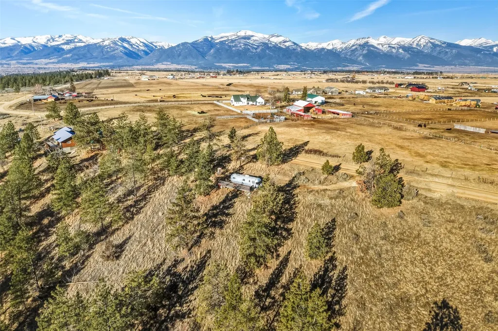 2019 S Sunset Bench Road Stevensville MT 59870
