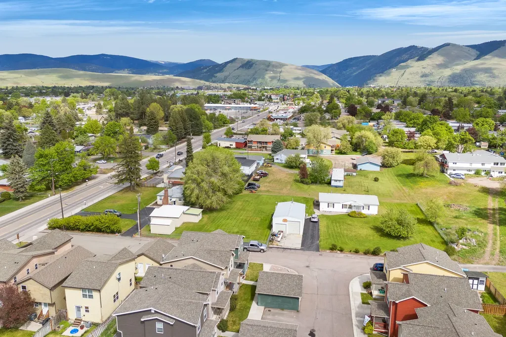 2337 S 3rd Street W Missoula MT 59801