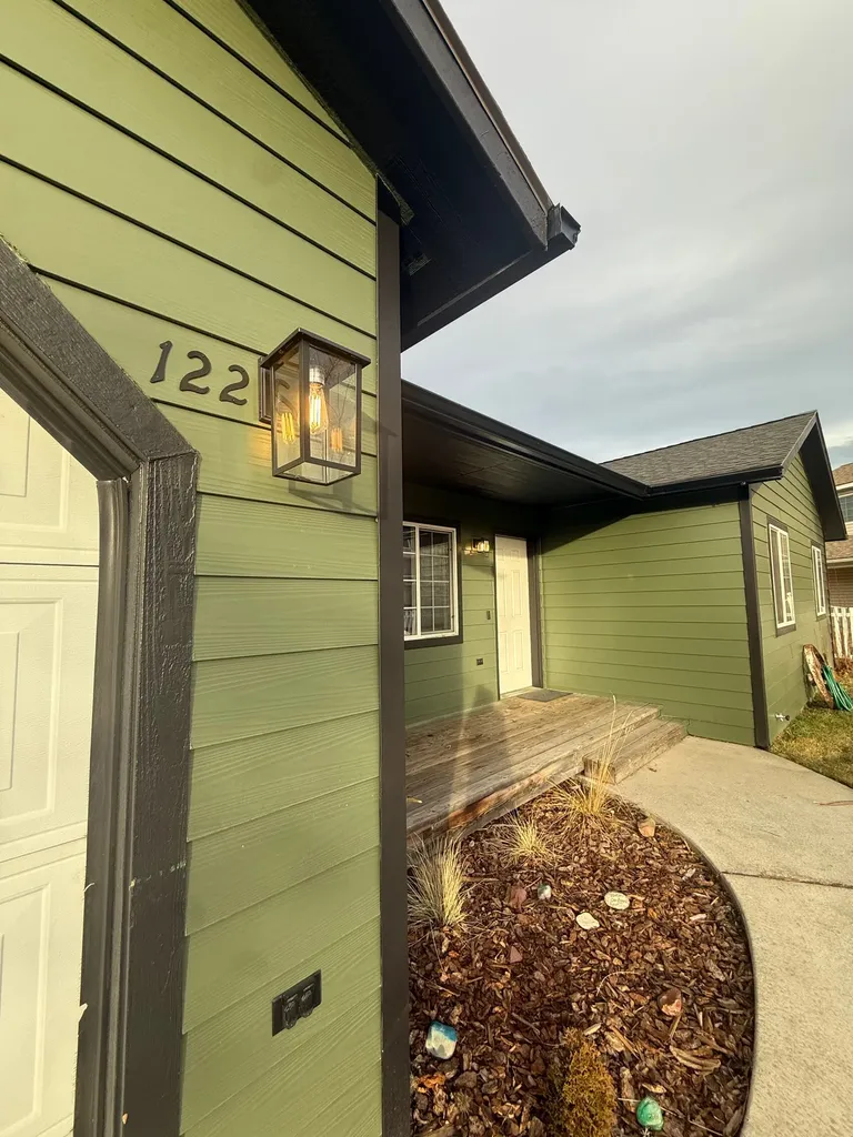 122 Harry Court Hamilton MT 59840