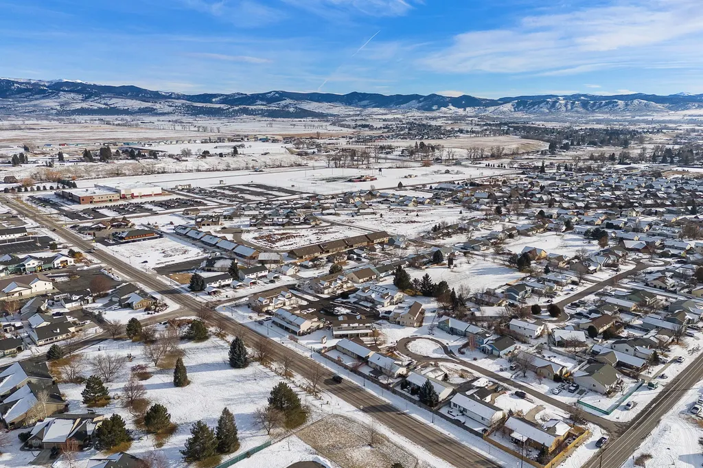 122 Harry Court Hamilton MT 59840