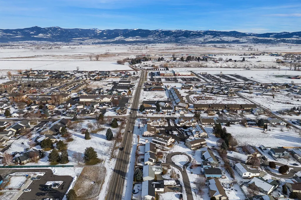 122 Harry Court Hamilton MT 59840