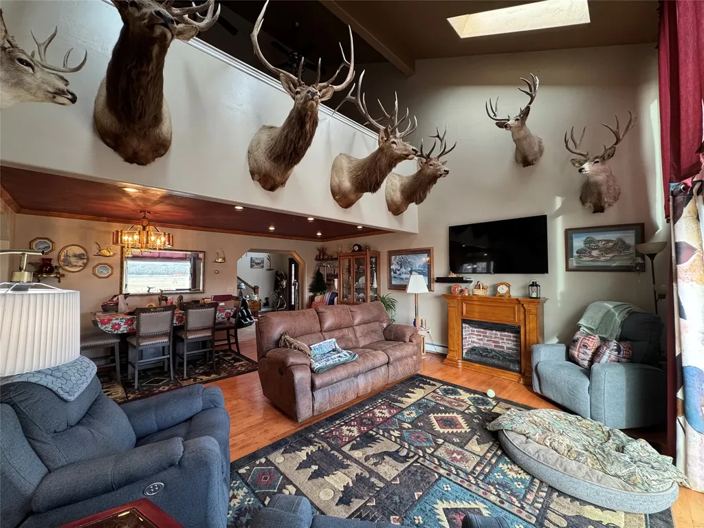 2651 Big Horn Road Melrose MT 59743