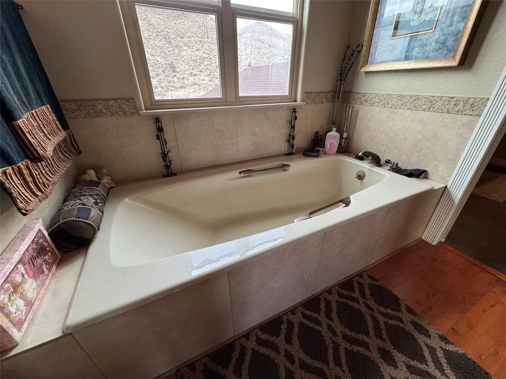 2651 Big Horn Road Melrose MT 59743