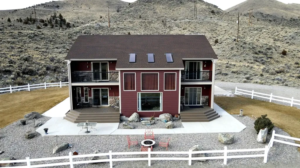 2651 Big Horn Road Melrose MT 59743