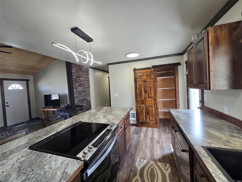 2651 Big Horn Road Melrose MT 59743