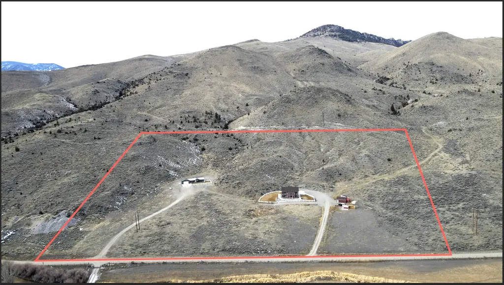 2651 Big Horn Road Melrose MT 59743