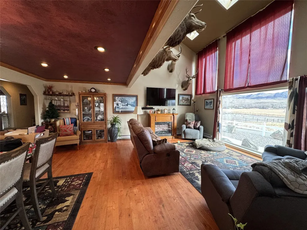2651 Big Horn Road Melrose MT 59743