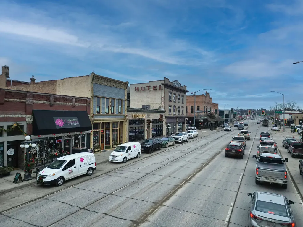 124 S Main Street Kalispell MT 59901
