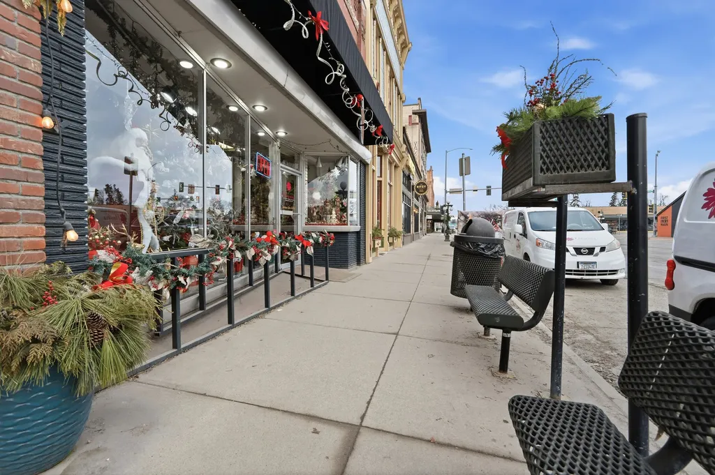 124 S Main Street Kalispell MT 59901