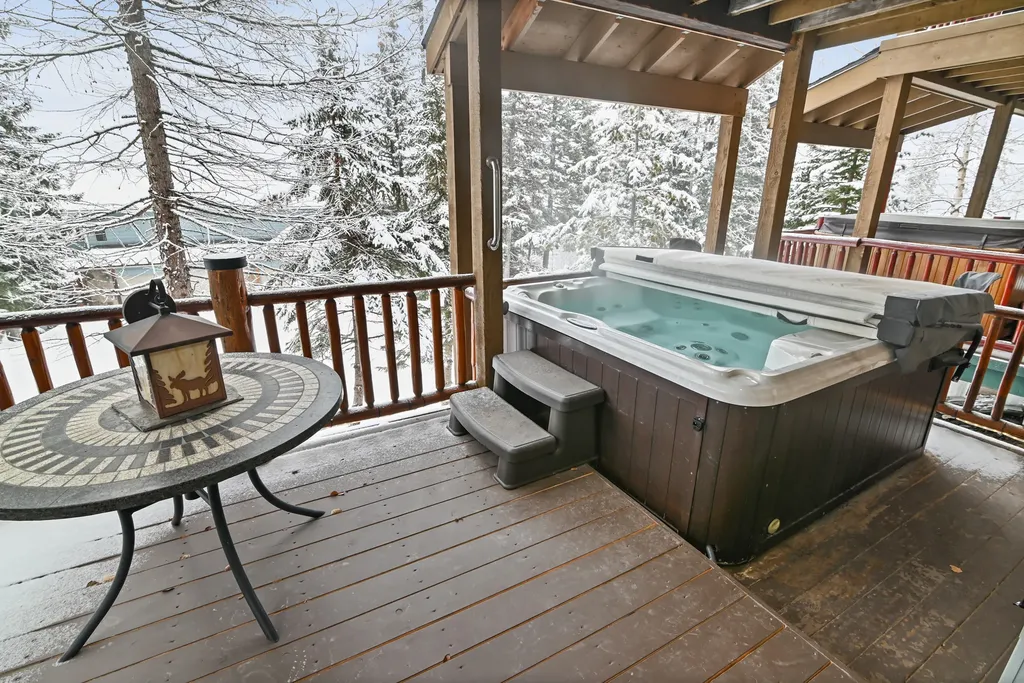 301 Wood Run Drive Whitefish MT 59937
