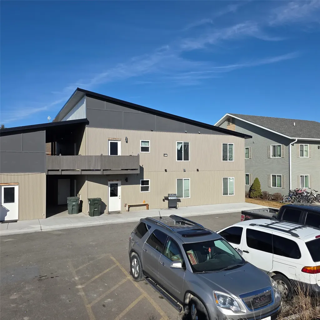 10 Diane Road Columbia Falls MT 59912