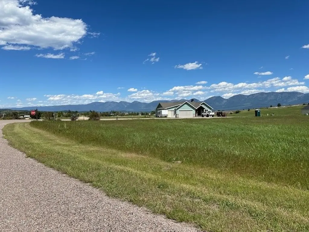 34695 Eagle Crest Drive Polson MT 59860