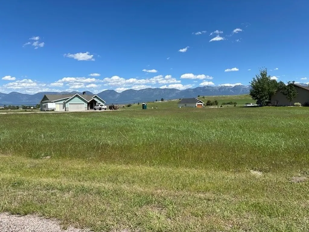 34695 Eagle Crest Drive Polson MT 59860
