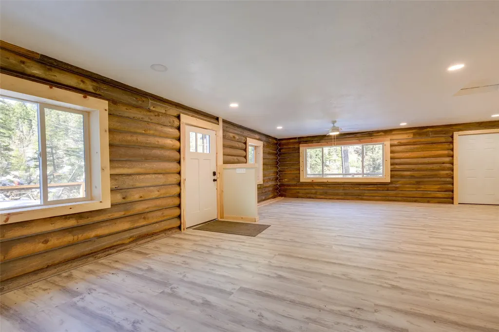 11045 Stemple Pass Road Lincoln MT 59639