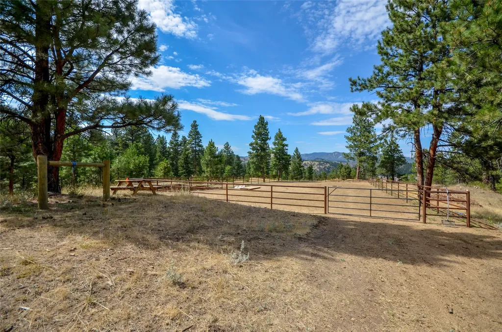 5 Alpine Valley Lane Clancy MT 59634