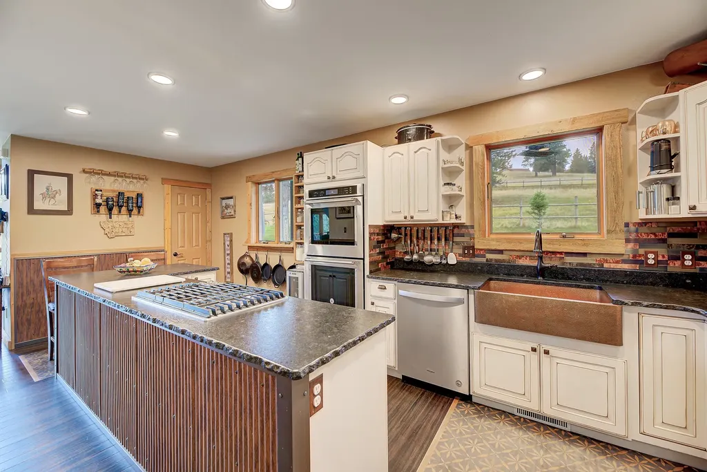 5 Alpine Valley Lane Clancy MT 59634