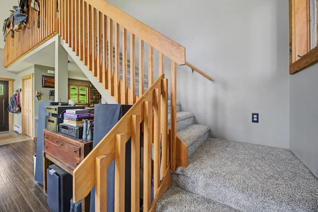 5 Alpine Valley Lane Clancy MT 59634