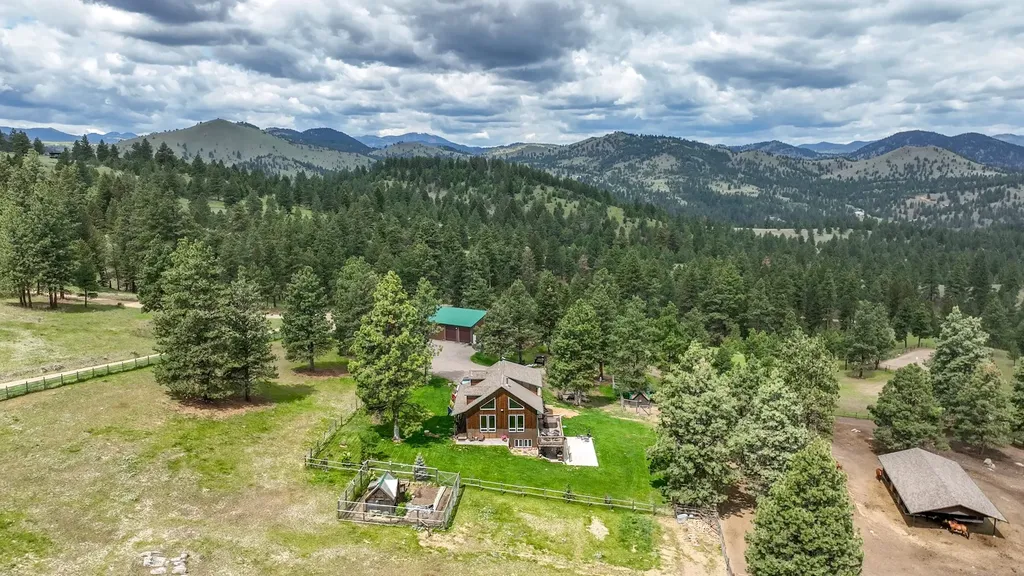5 Alpine Valley Lane Clancy MT 59634