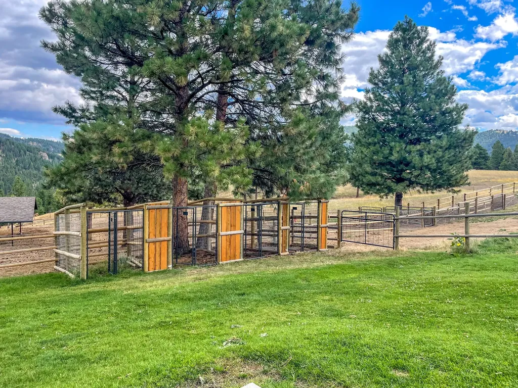 5 Alpine Valley Lane Clancy MT 59634