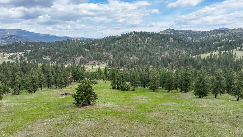 5 Alpine Valley Lane Clancy MT 59634
