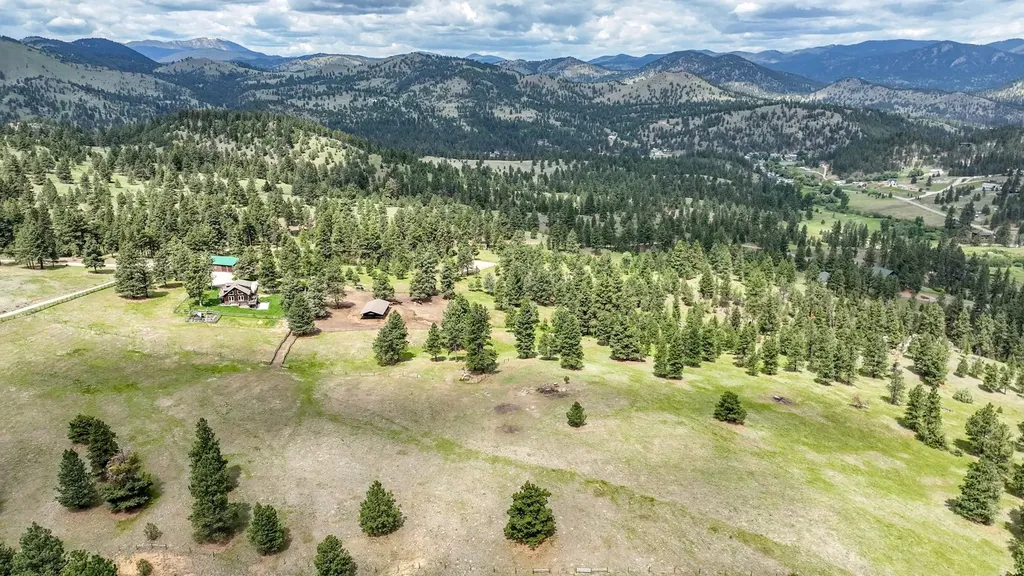 5 Alpine Valley Lane Clancy MT 59634