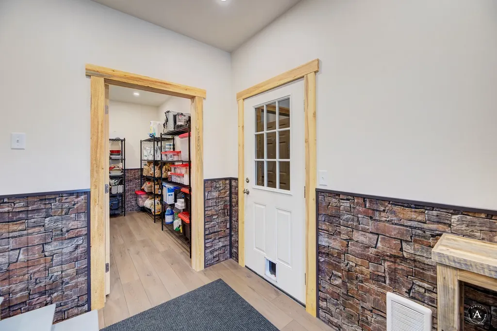 5 Alpine Valley Lane Clancy MT 59634