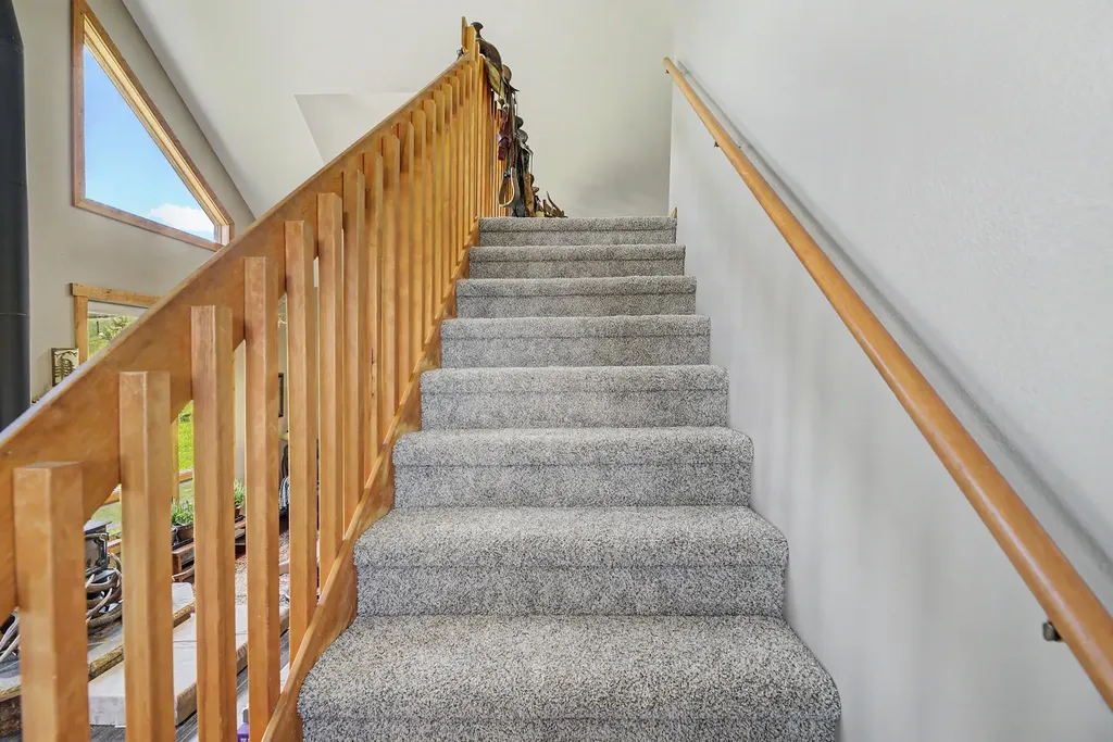 5 Alpine Valley Lane Clancy MT 59634