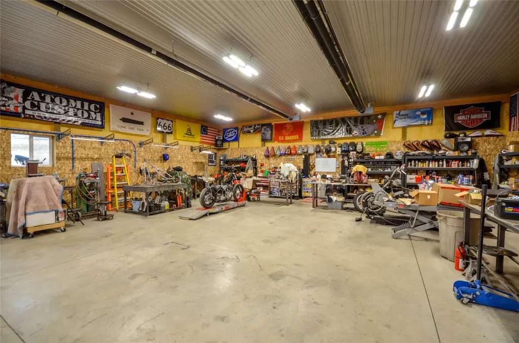 5 Alpine Valley Lane Clancy MT 59634