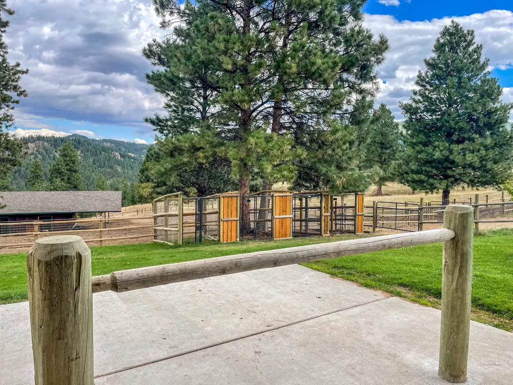 5 Alpine Valley Lane Clancy MT 59634