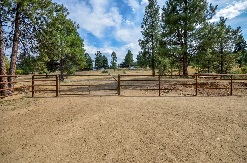 5 Alpine Valley Lane Clancy MT 59634