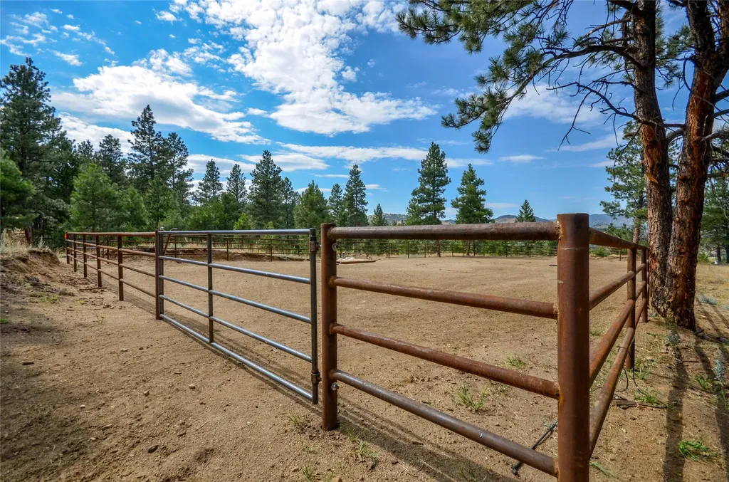 5 Alpine Valley Lane Clancy MT 59634