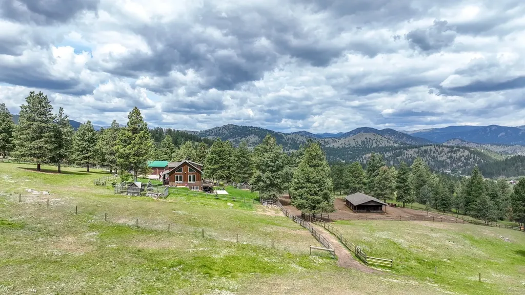 5 Alpine Valley Lane Clancy MT 59634