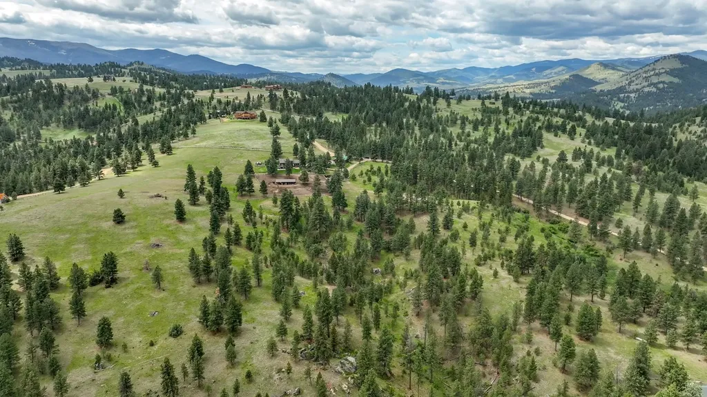 5 Alpine Valley Lane Clancy MT 59634