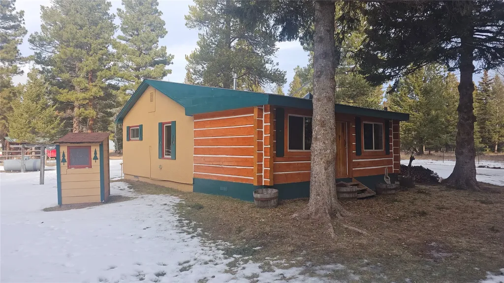 873 D Street Lincoln MT 59639