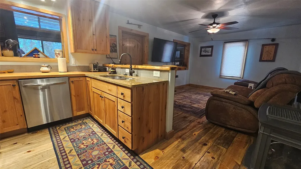 873 D Street Lincoln MT 59639
