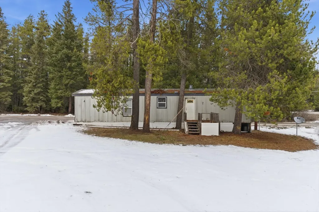 9590 Us Highway 2 E Martin City MT 59926