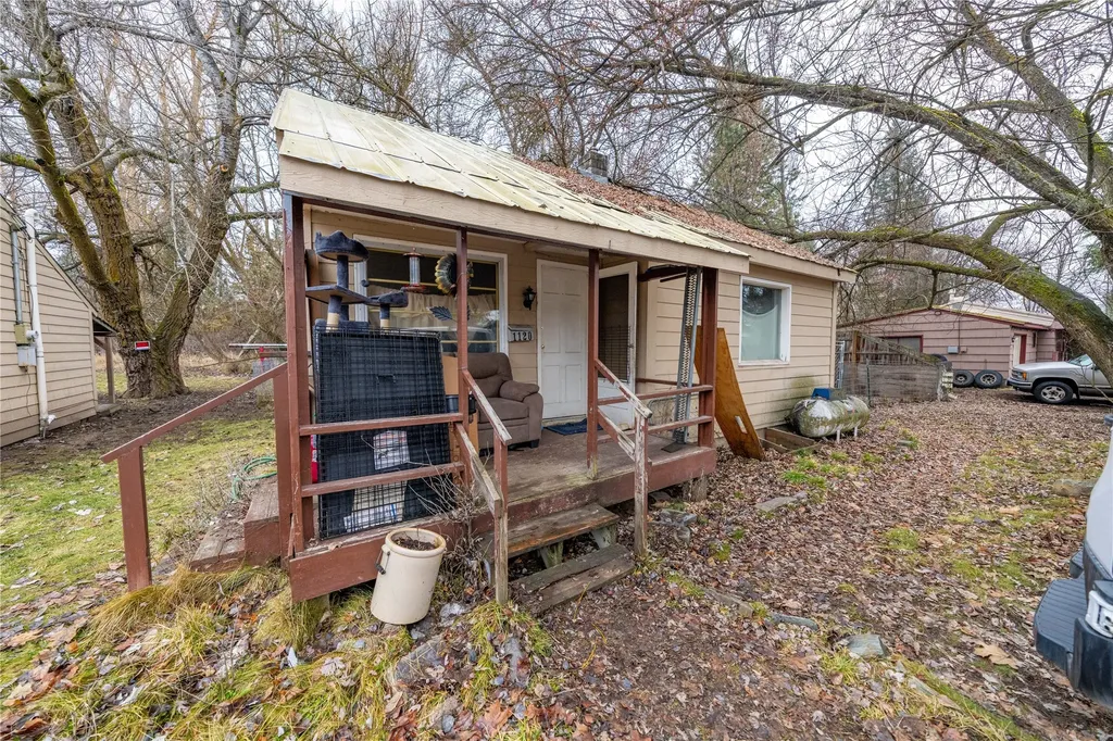 1120 Nevada Avenue Libby MT 59923