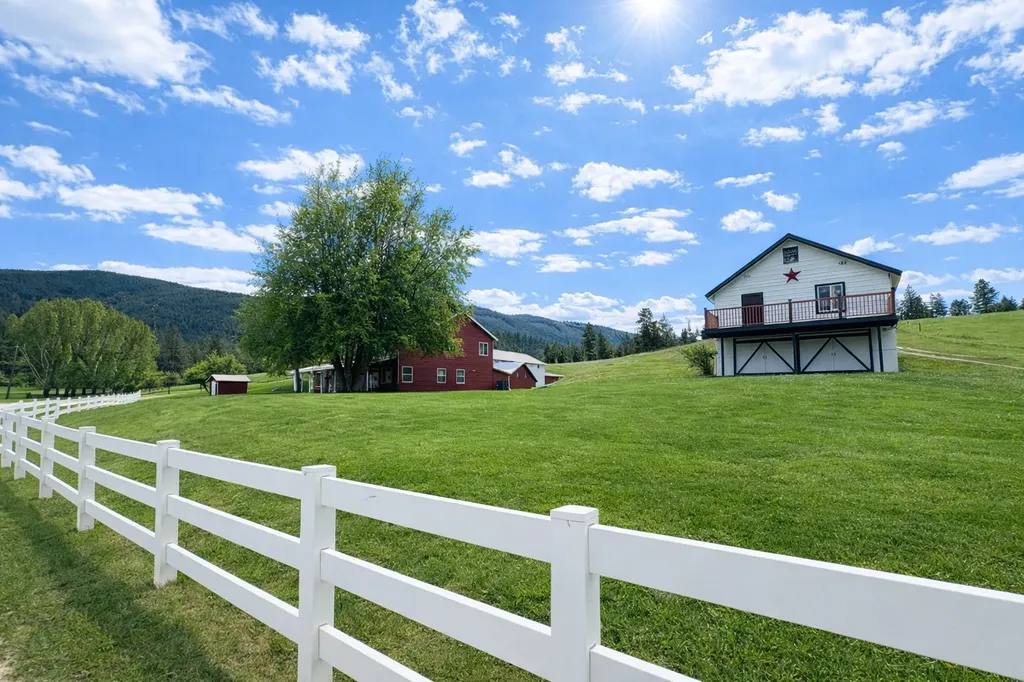 614 Johnson Lane Superior MT 59872
