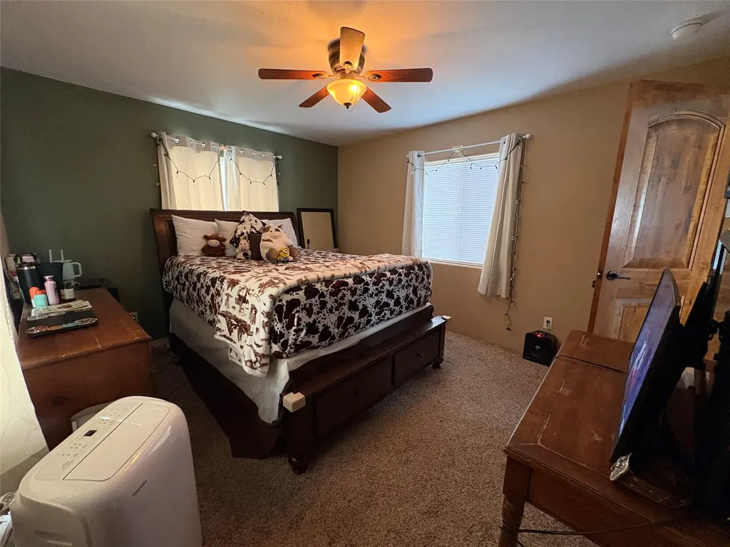 614 Johnson Lane Superior MT 59872