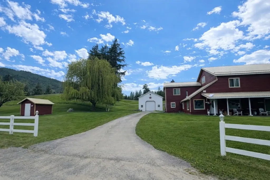 614 Johnson Lane Superior MT 59872