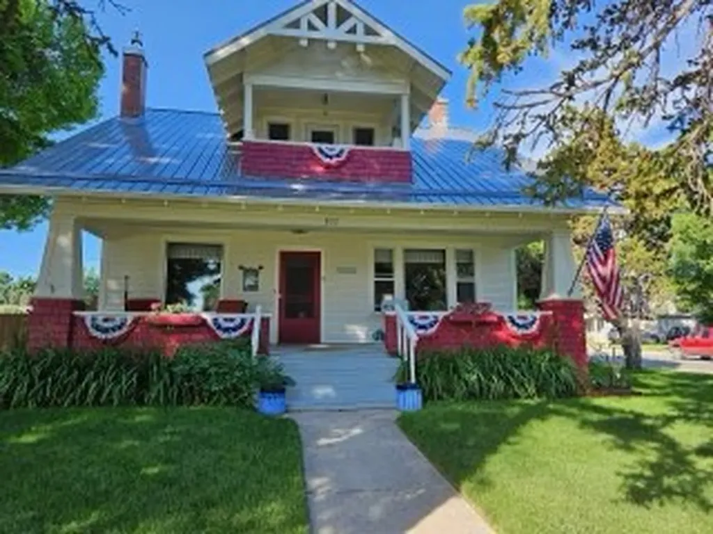 802 5th Avenue S Lewistown MT 59457