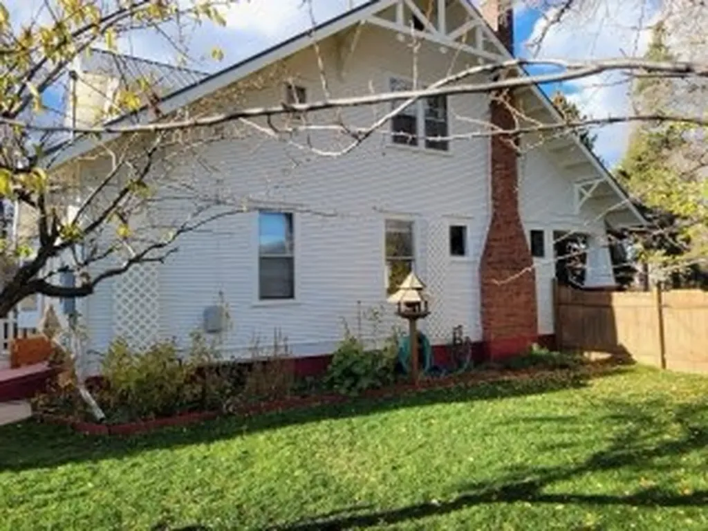 802 5th Avenue S Lewistown MT 59457