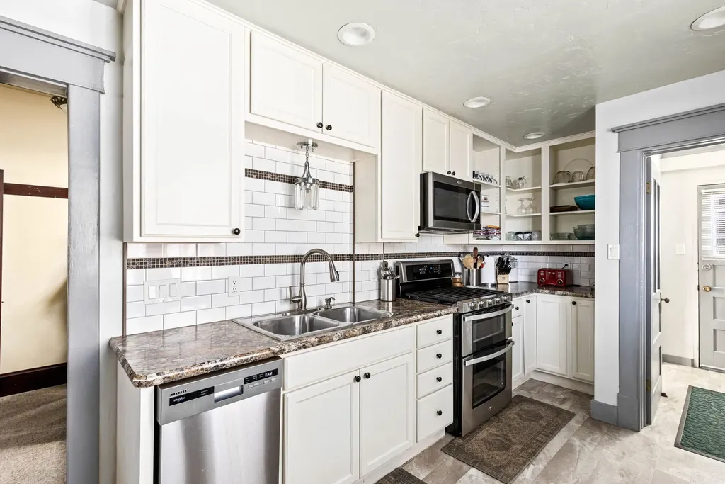 802 5th Avenue S Lewistown MT 59457