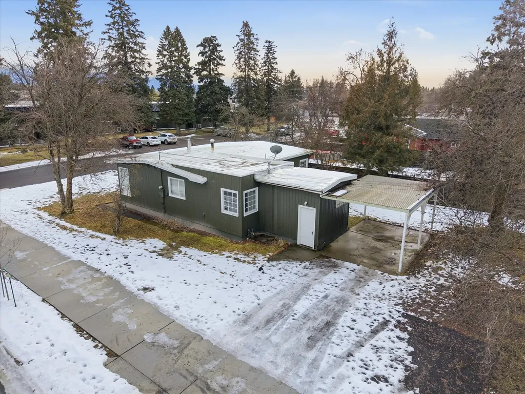 602 Park Avenue Whitefish MT 59937