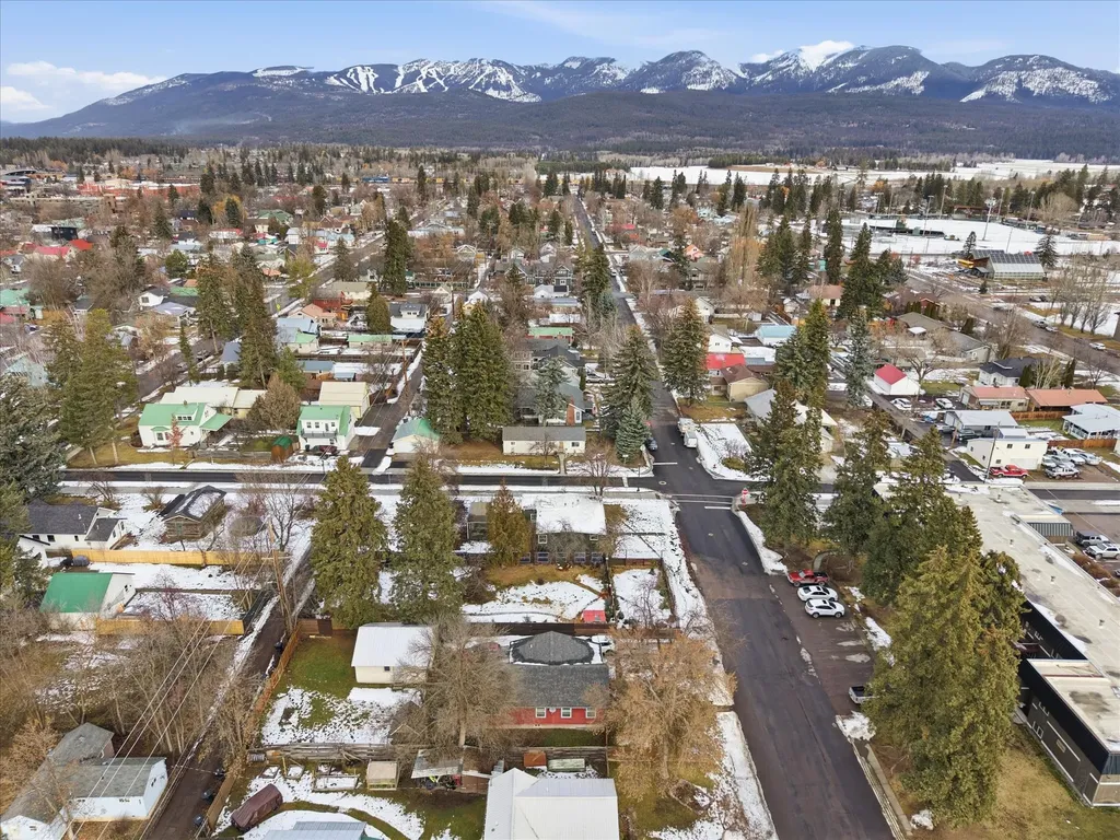602 Park Avenue Whitefish MT 59937