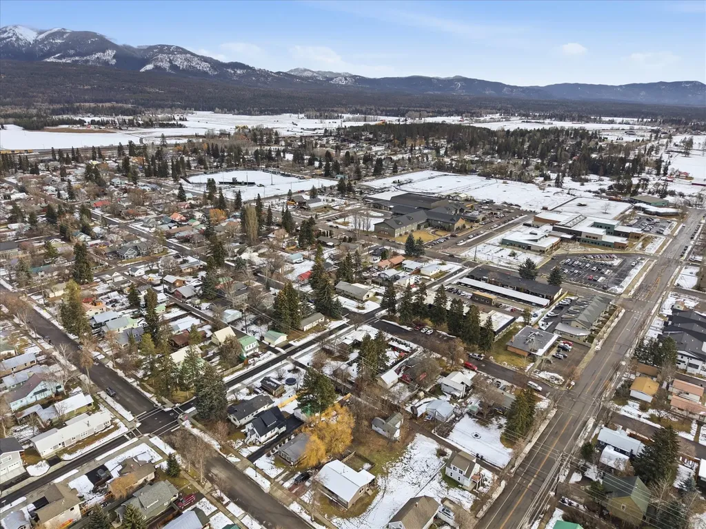 602 Park Avenue Whitefish MT 59937