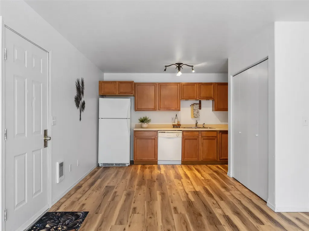 24 Diane Road Columbia Falls MT 59912